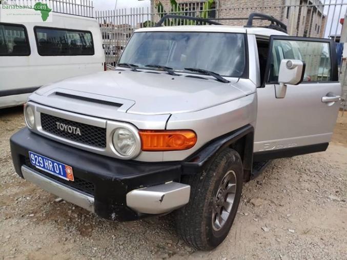 Voitures Toyota Fj Cruiser En Vente Abidjan Banabaana