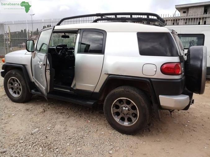 Voitures Toyota Fj Cruiser En Vente Abidjan Banabaana